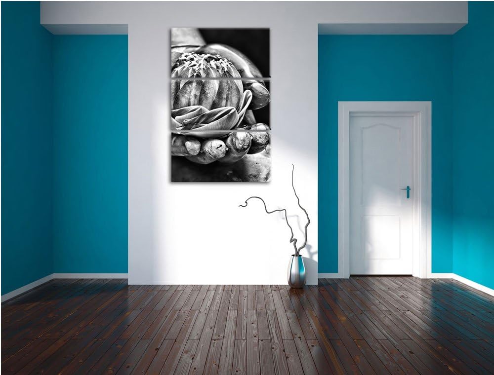 Pixxprint Lotus auf der Hand eines Buddhas als Leinwandbild/Grösse: 3 Teilig (120x80) cm/Wandbild/Ku