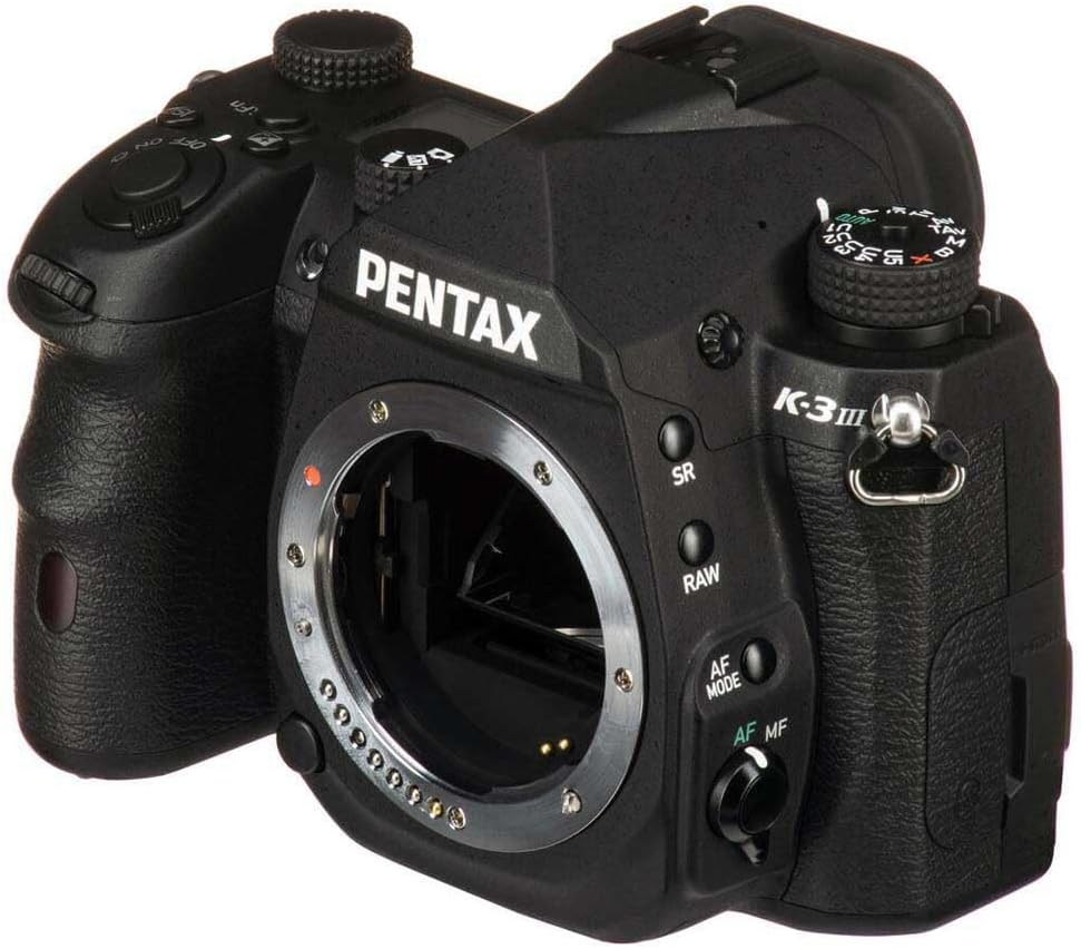 Pentax K-3 Mark III APS-C DSLR Kamera Gehäuse in schwarz - Bildfeld 100%~1,05x optischer Sucher, 5-A