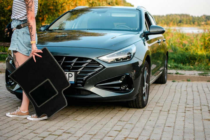 Velours Fussmatten 3-TLG Set passend für Chrysler Pacifica RU (2016-) | Qualität: CARLUX, passgenau,