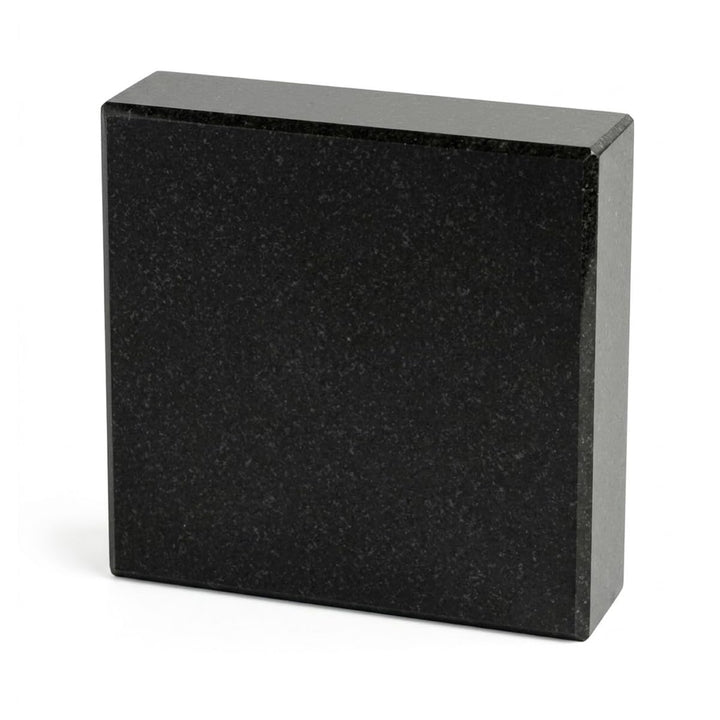 designgrab Lampen- und Vasensockel eckig 20x20x5 cm aus Granit Schwedisch Black für Grabvase oder Gr