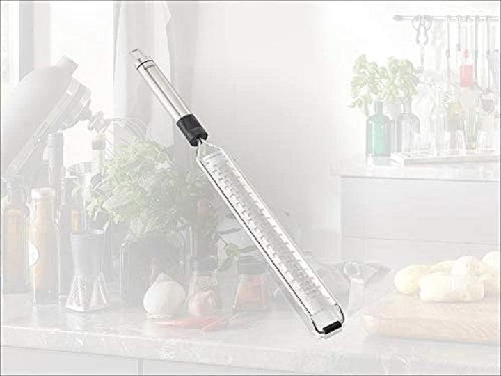 Leifheit Microcut Reibe grob, Microcut steht für extra scharfe und langlebige Klingen, rostfreier Ed
