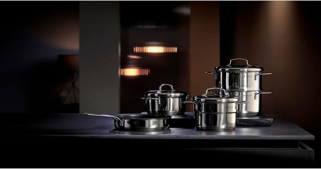 WMF Mini Kochtopf klein 14cm, kleiner Kochtopf, Metalldeckel, kleiner Topf, Bratentopf Induktion 0,9