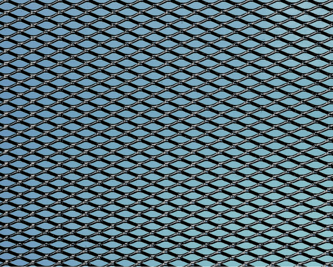 Foliatec Aluminium Renngitter Zuschneidbar, Eintragsungsfrei, für Auto und Bike, Mittel Schwarz, Mas