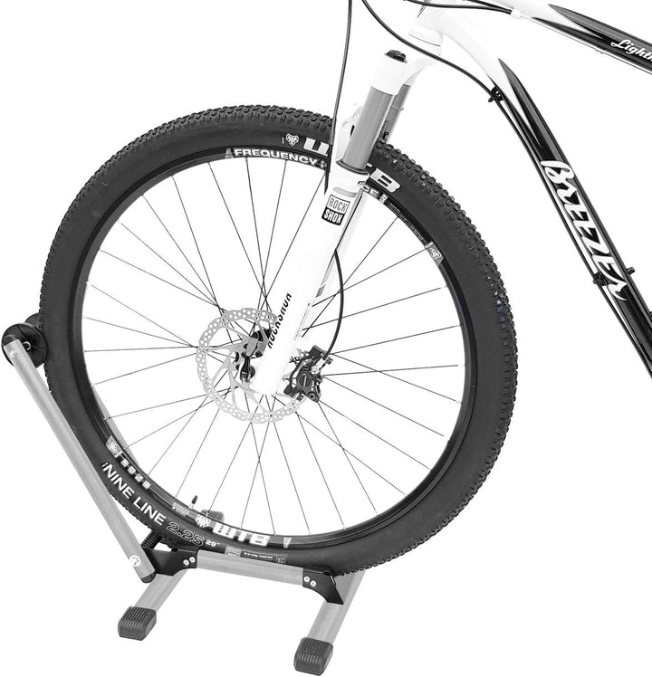 2x WELLGRO Fahrradständer - für Vorderrad oder Hinterrad, Stahl, silber, platzsparend zusammenklappb