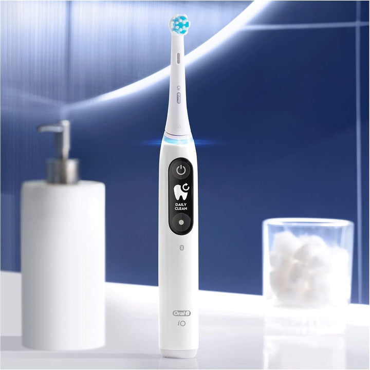 Oral-B iO 6 Elektrische Zahnbürsten, Bluetooth, Weiss und Rosa, 2 Griffe mit schwarzem und weissem D
