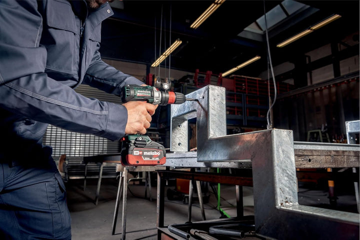 metabo Akku-Gewindebohrer GB 18 LTX BL Q I - 18 V, CAS, 130 Nm, M12 Gewinde - Schnellwechsel-Gewinde