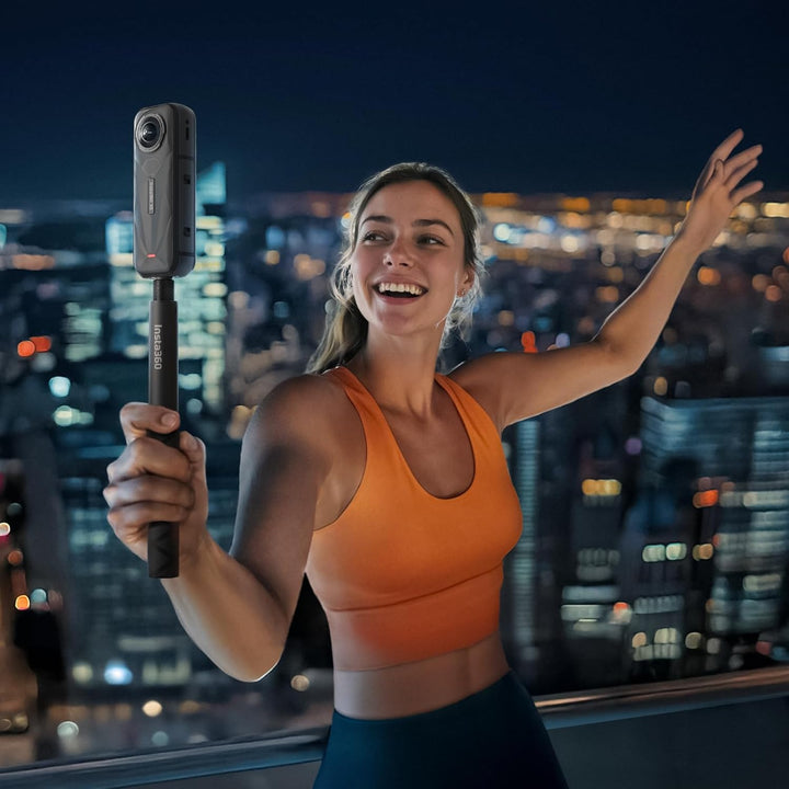 Insta360 X5 No-Drone-Bundle - wasserdichte 8K 360°-Kamera, Unsichtbarer Selfie-Stick-Effekt, Spitze