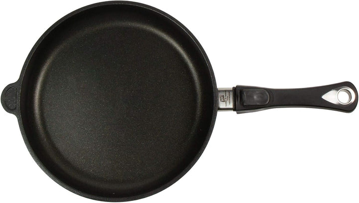 AMT Gastroguss Bratpfanne 26 cm Ø, 5 cm hoch, abnehmbarer Stiel, nicht induktionsgeeignet, Lotan® An