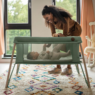 Maxi-Cosi Iris 2-in-1-Reisebett Baby, 0 – 3 Jahre, bis zu 15 kg, kompaktes Reisebettchen, 2 Schlafeb