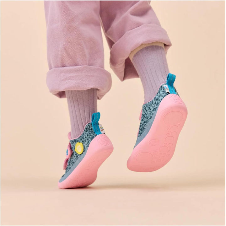 Affenzahn Halbschuh Knit Happy mit Klettverschluss, Vegan, rutschfest, Flexibel, Reflektierend, beso