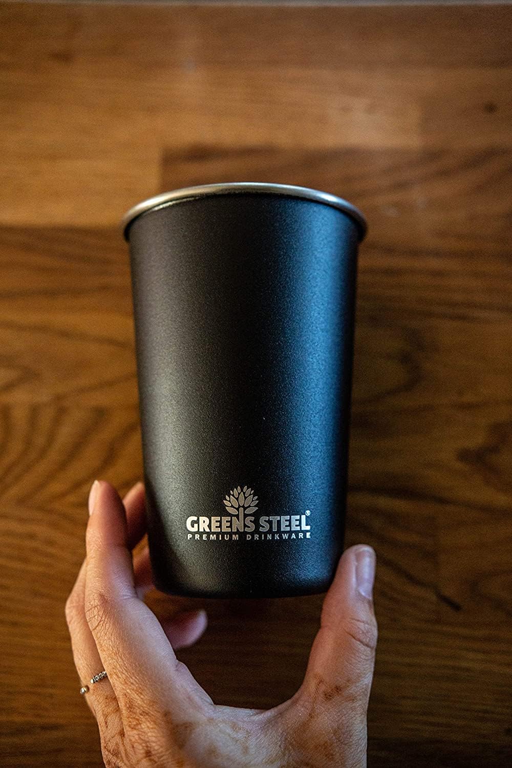 Greens Steel Edelstahlbecher - 4 Stück, Schwarz, 475ml I Einwandiges, stapelbares & wiederverwendbar
