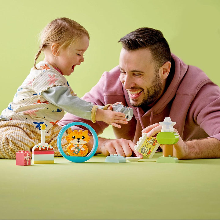 LEGO 10977 DUPLO Mein erstes Hündchen & Kätzchen - mit Ton, Steine für Kleinkinder von 1,5-3 Jahre,