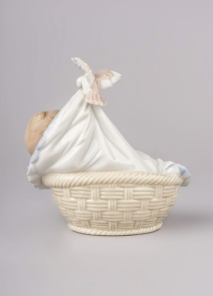 LLADRÓ Mädchen-Figur Süsse Träume. Baby. Porzellan.
