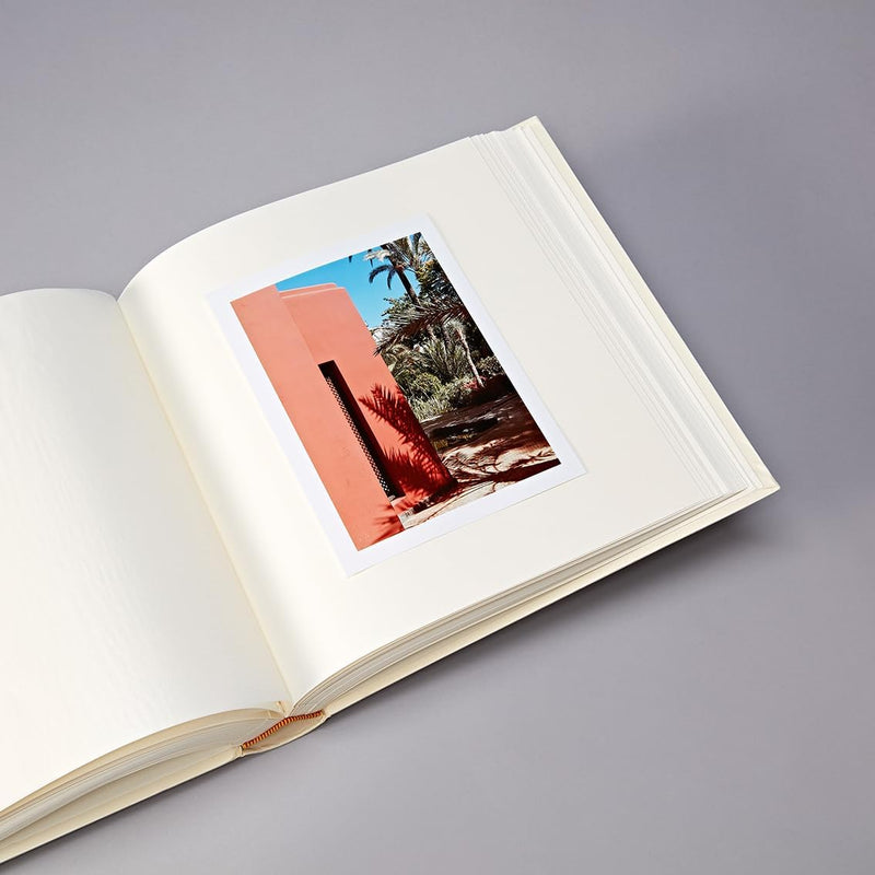 Semikolon 351099 Jumbo Album – 30x30 cm, 100 Seiten cremefarben, für 10x15 Fotos, mit Pergaminpapier