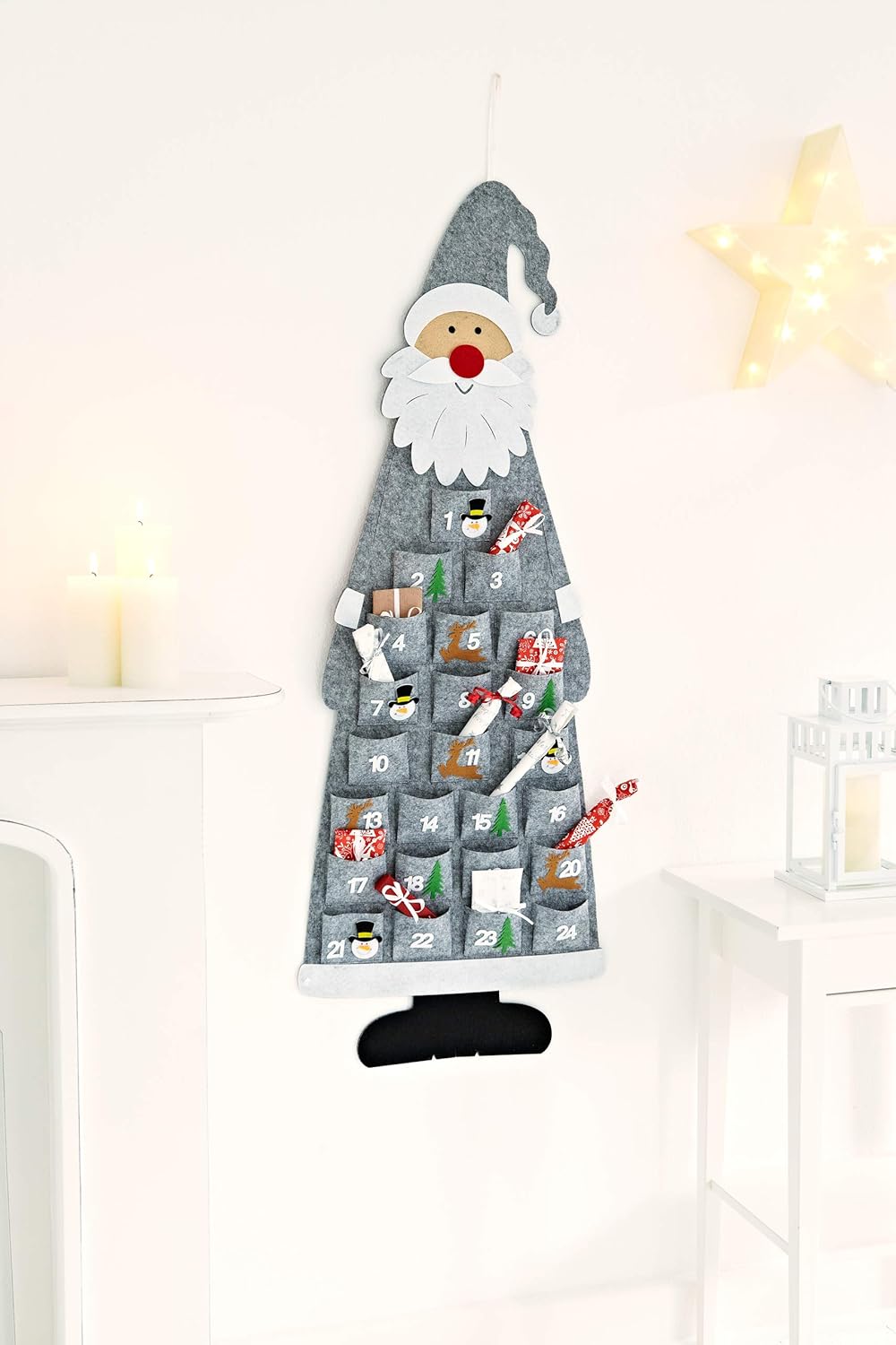 HEITMANN DECO Filz-Adventskalender Santa - Adventskalender zum Befüllen und Aufhängen - Weihnachtsma