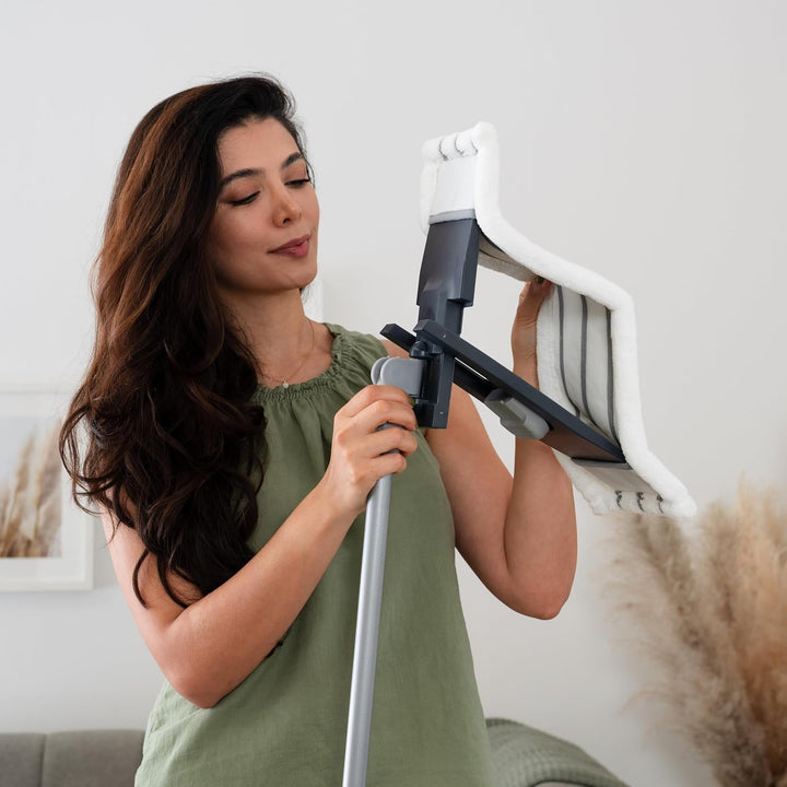 Peggy Perfect Wischmopp Bodenwischer mit verstärktem 131cm langem Teleskopstiel/inkl. 2 bei 60° wasc