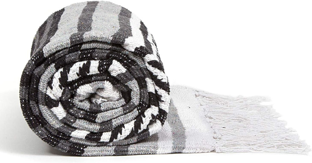 Americanflat Authentische mexikanische Yoga-Decke, weiche gewebte Baumwolle und Polyester, Falsa-Dec