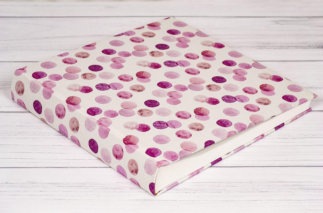 Mareli Fotoalbum aus Stoff, weiss mit pinken Punkten, 31 x 31 cm, A8800-TF6