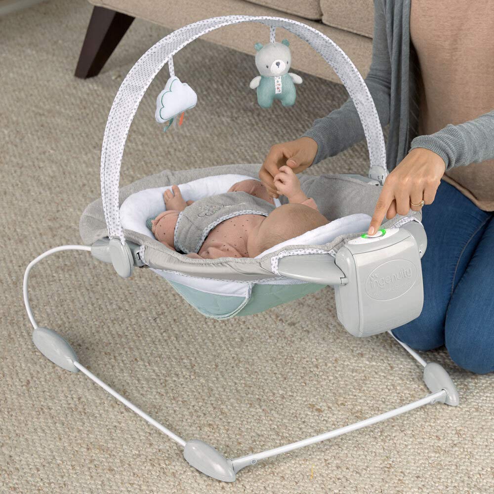 Ingenuity Pemberton, automatische Babywippe mit zwei Stufen, Sicherheitsgurt, luftdurchlässigem Mate