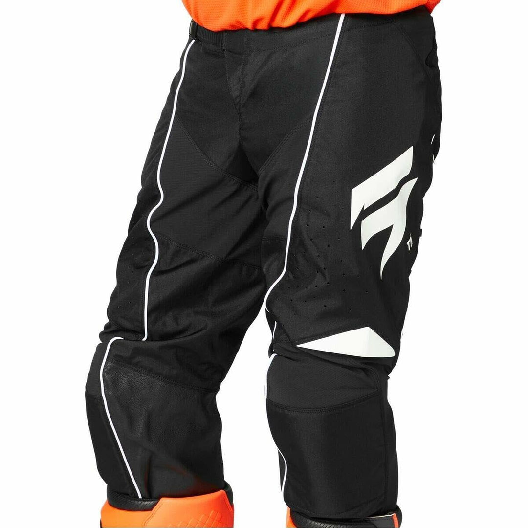 SHIFT 2021 White Label Pants – Rokr (34) (schwarz/weiss) 34 Schwarz / Weiss, 34 Schwarz / Weiss