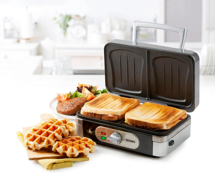 Domo DO9136C Sandwichtoaster 3-in-1, 1 Liter, Silber, Schwarz