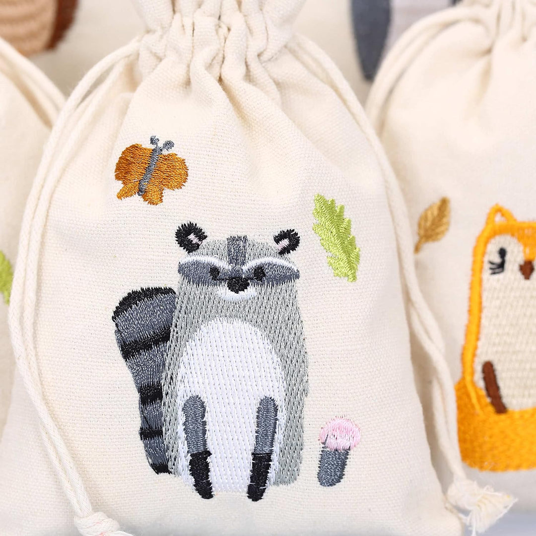 Papierdrachen 24 Adventskalender Stoffsäckchen zum Befüllen - mit goldenen Holzzahlen - Stoffbeutel