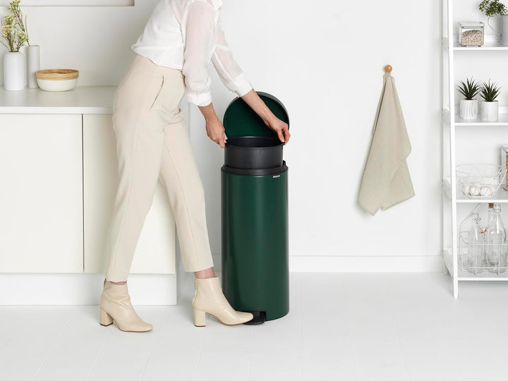 Brabantia Treteimer, Pine Green, 30L 30 Liter Pine Green, 30 Liter Pine Green