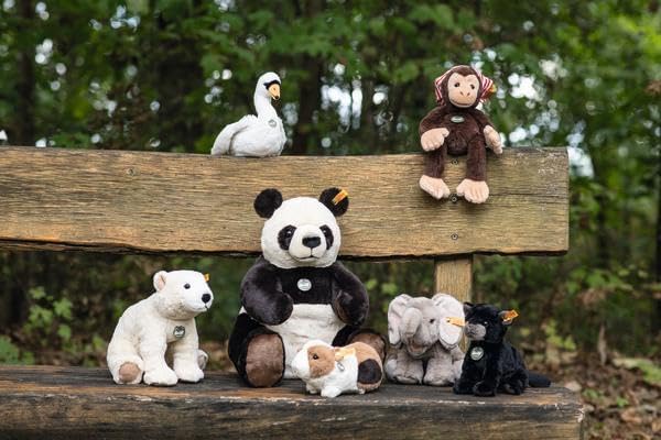 Steiff 074547 Teddies for Tomorrow Dalle Meerschweinchen mit Quietsche 22cm, Weiss/braun/schwarz