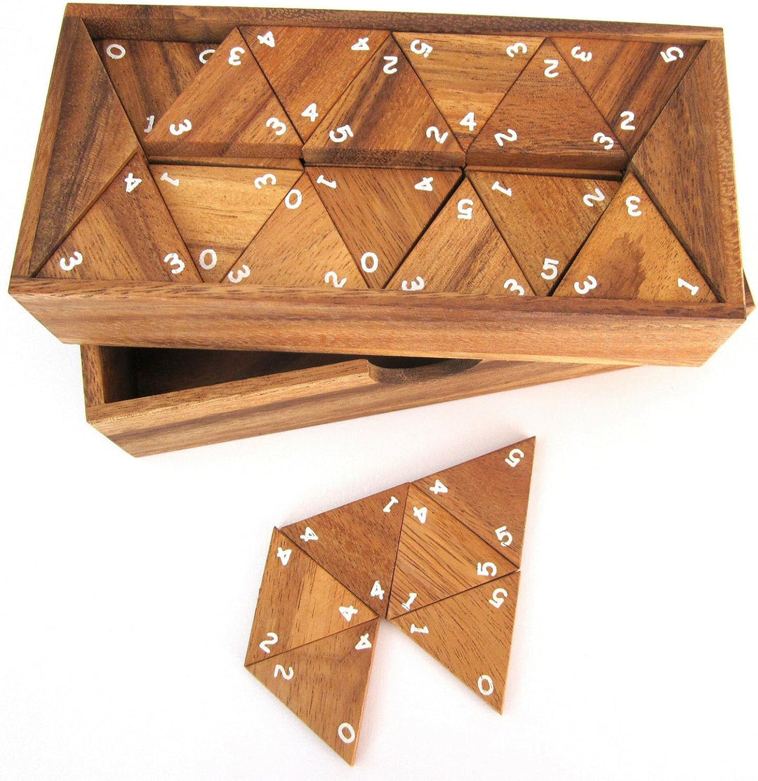 LOGOPLAY Tridomino - Triomino - Dreieck-Domino - Legespiel - Gesellschaftsspiel aus Holz mit weissen