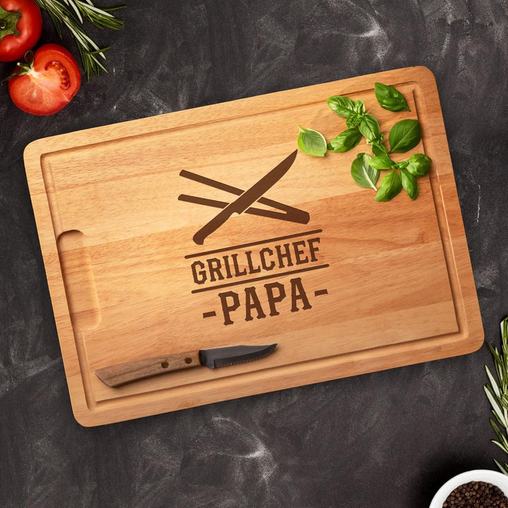 Grillbrett mit Gravur, Holz Schneidebrett für Papa, Brotzeitbrett mit Grillchef Motiv, Vatertagsgesc
