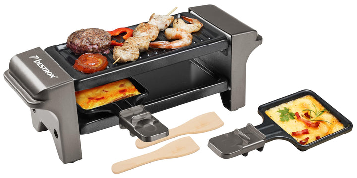 Bestron Raclette für 1 bis 2 Personen, Mini Tischgrill mit zwei Pfännchen, zwei Holzschabern &amp; zwei
