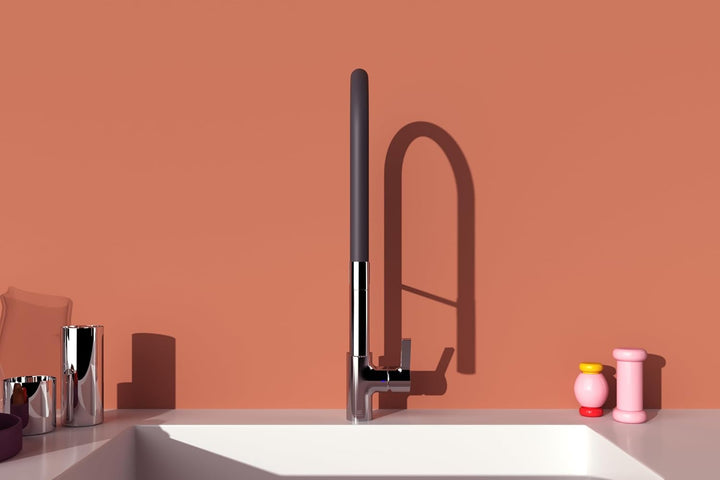 Ideal Standard – Gusto Küchenarmatur, Semi-Professional, mit 2-Funktionshandbrause an Silikonschlauc