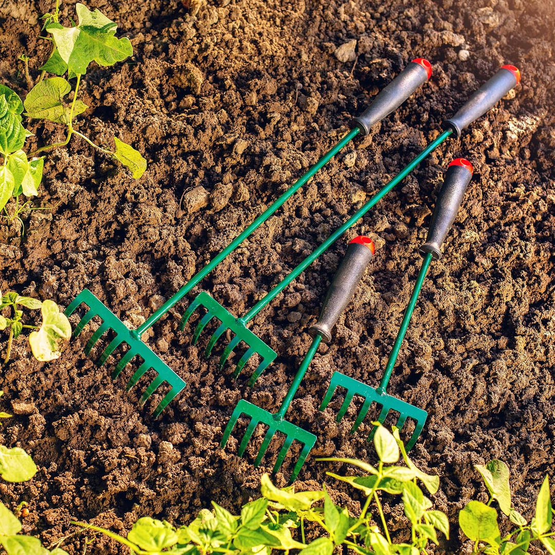 KADAX Rechen, kleine Harke mit Stiel, Laubbesen aus Metall, Laubrechen für Garten, Beet, Rasenrechen