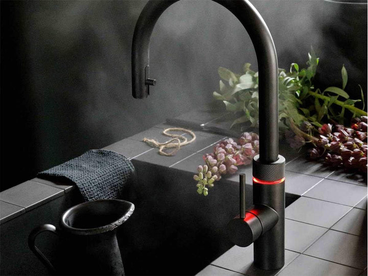 Quooker PRO3-VAQ B & CUBE | Flex schwarz 100°C Sprudel- & Kochendwassersystem