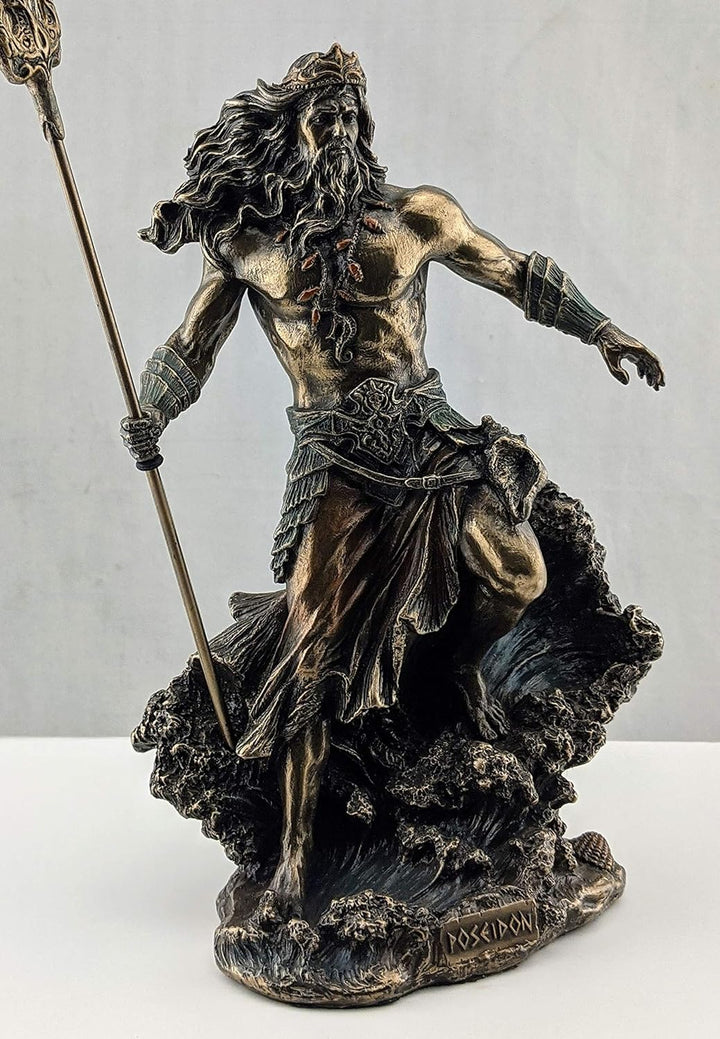 Veronese Design Harz Statuen Griechische Gott Poseidon stehend über abstürzen Wellen Statue 15,2 x 2