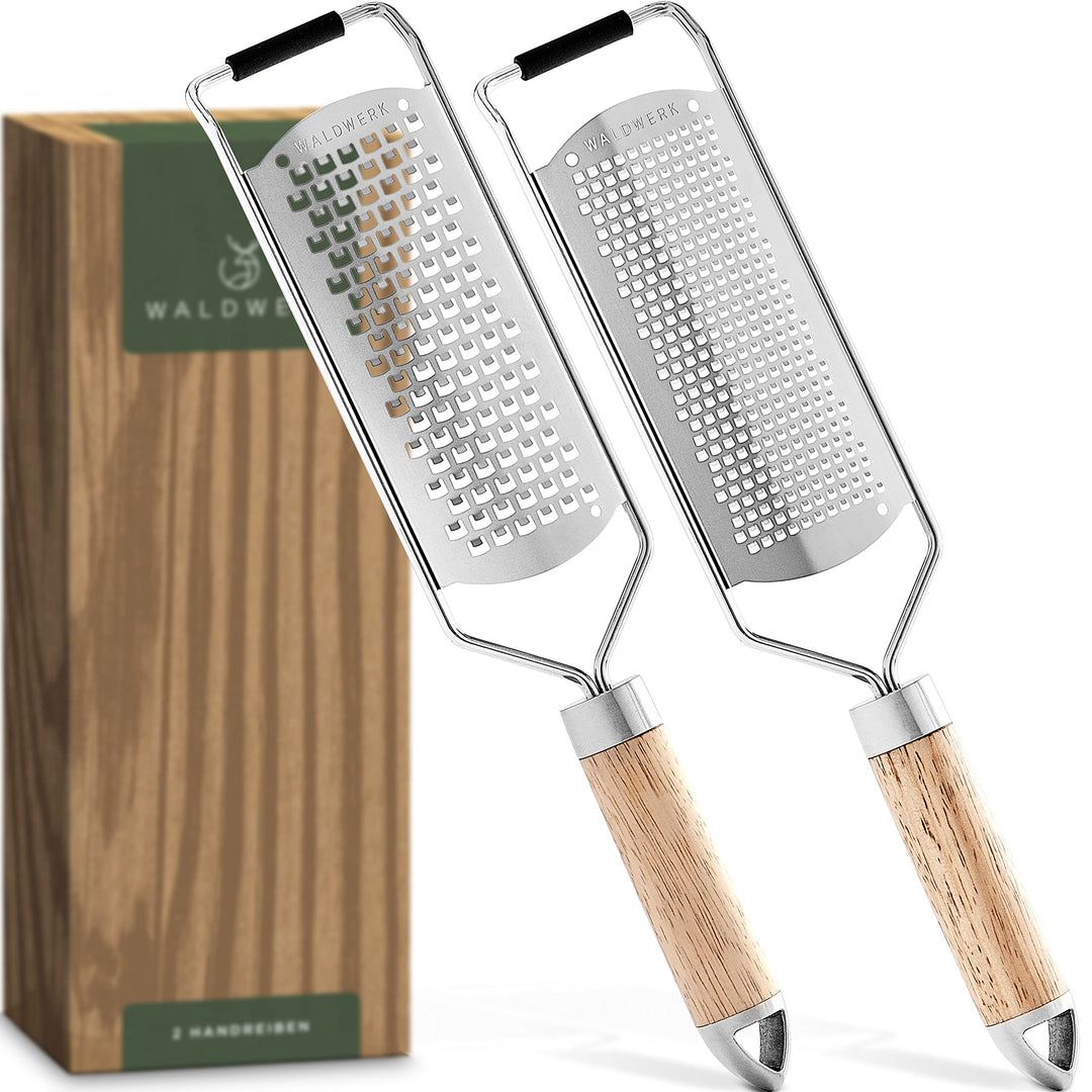 WALDWERK Käsereibe (2er Set) - Parmesanreibe mit Design Holzgriff - Zesterreibe aus Edelstahl mit ge
