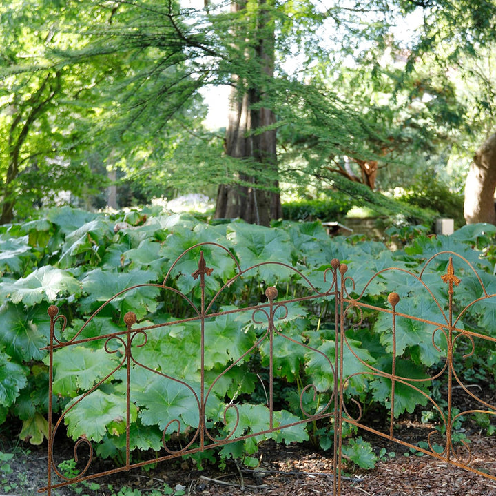 Gerry Beetzaun Gartenzaun Zaun Zaunelement Rankhilfe Metall Eisen Rost Schmetterling 46cm hoch x 60c