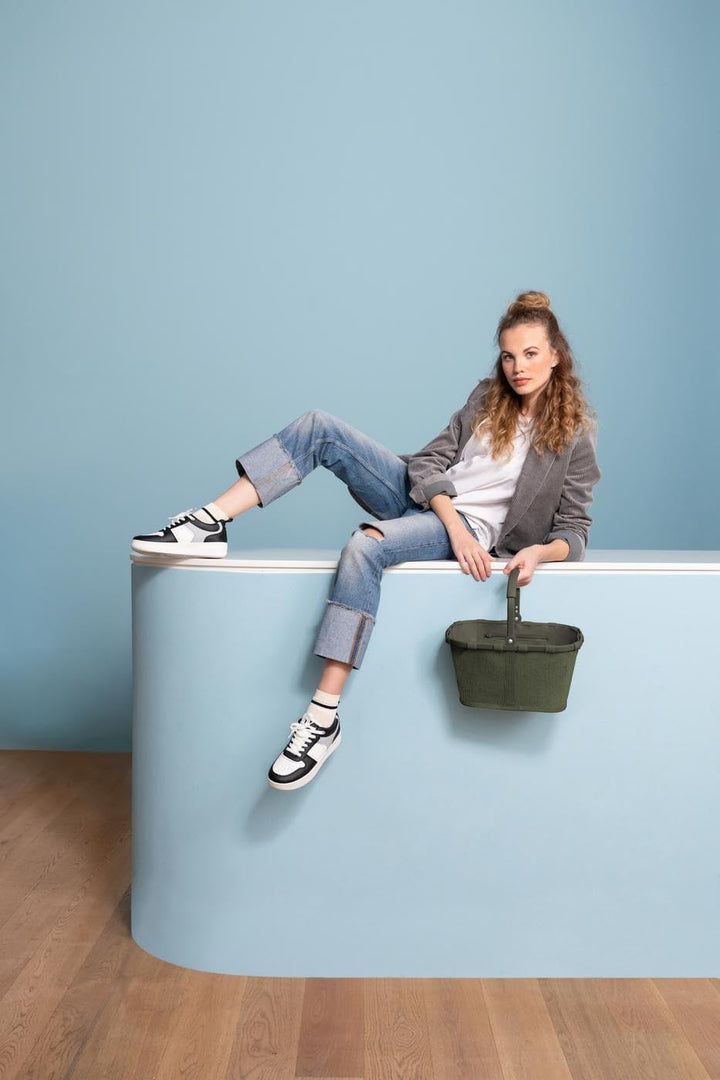 reisenthel carrybag XS – Stabiler Einkaufskorb XS format mit praktischer Innentasche – Elegantes und