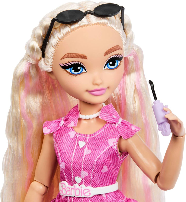 Barbie Dream Besties Malibu Modepuppe und Accessoires, beweglich mit blonden Haaren und Spielteilen