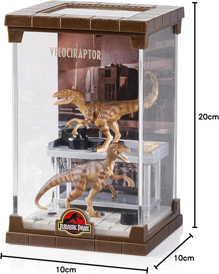 The Noble Collection Velociraptor Diorama