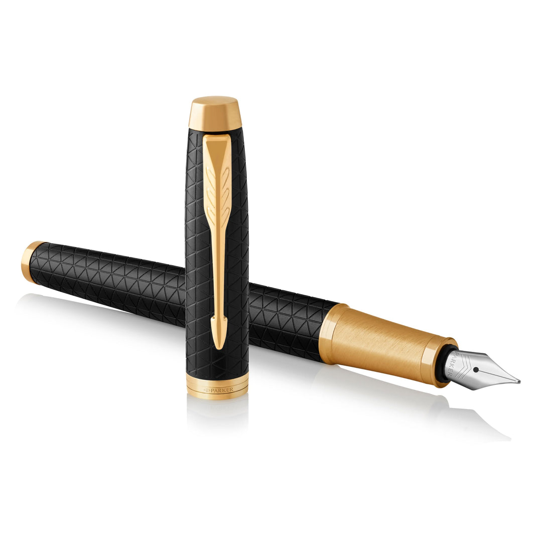 Parker IM Füller | Premium Black | Füllfederhalter mit feiner Feder | blaue Tinte | Geschenkbox Prem