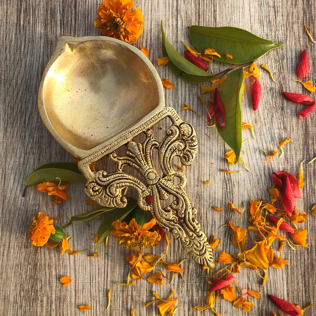 Aarti Diya Öllampe aus Messing, handgefertigt