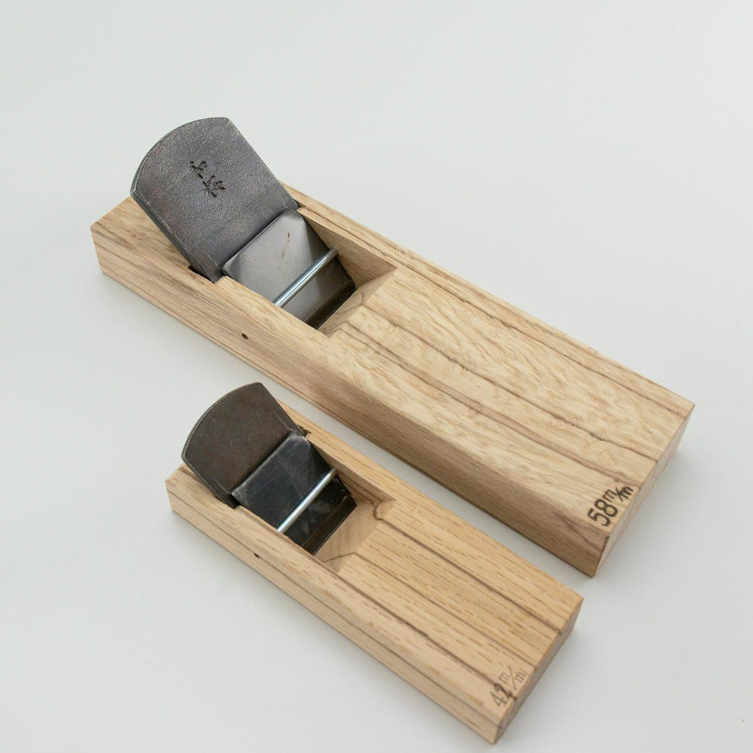 Wazakura Japanischer Hobel (Kanna) zum Glätten - Holzwerkzeug, Hergestellt in Japan (58mm), 58mm