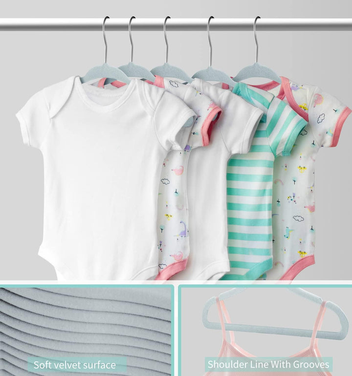 Mangokit Basics Kids Velvet Hangers 50 Pack, Anti-Rutsch-Baby-Bügel, platzsparende Nursery Kleiderbü