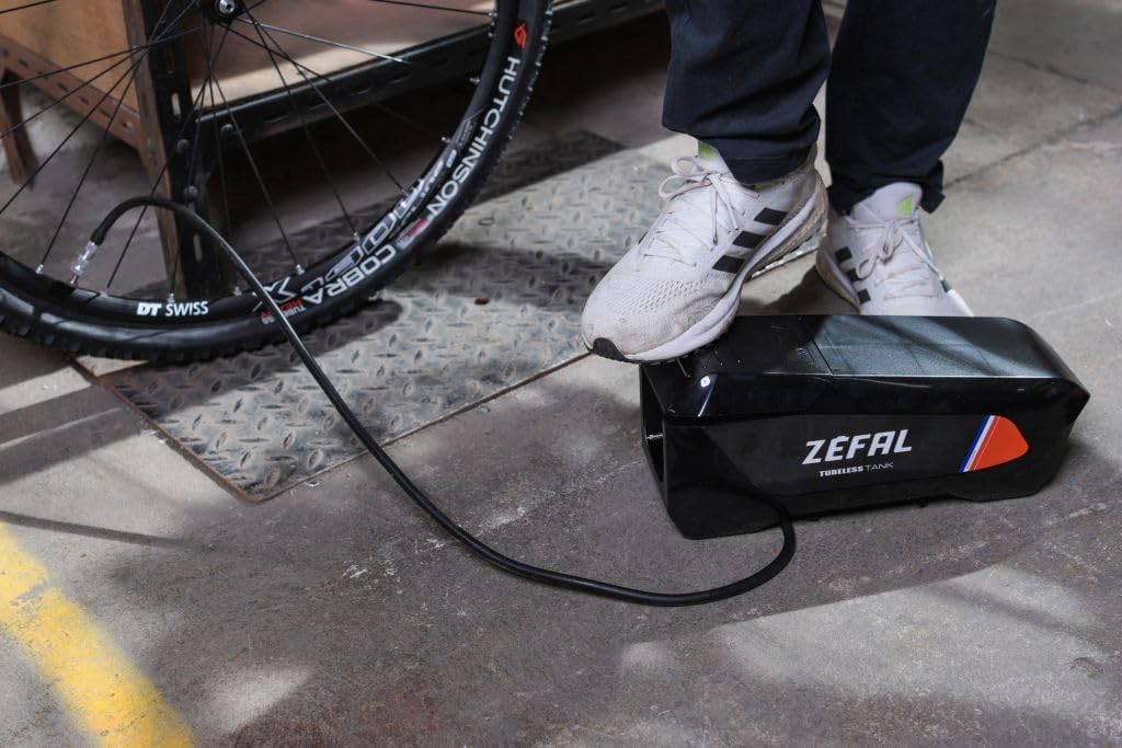 Zefal Standpumpe Tubeless Tank Schwarz, Schwarz