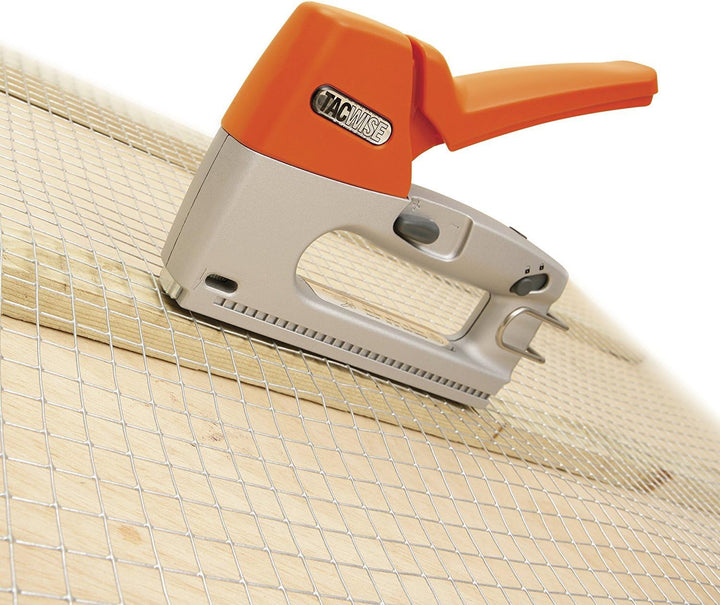 Tacwise 0806 Z3-140 Professioneller Handtacker Metall (mit 200 Stück 140/6mm Tackerklammern) Nagelta