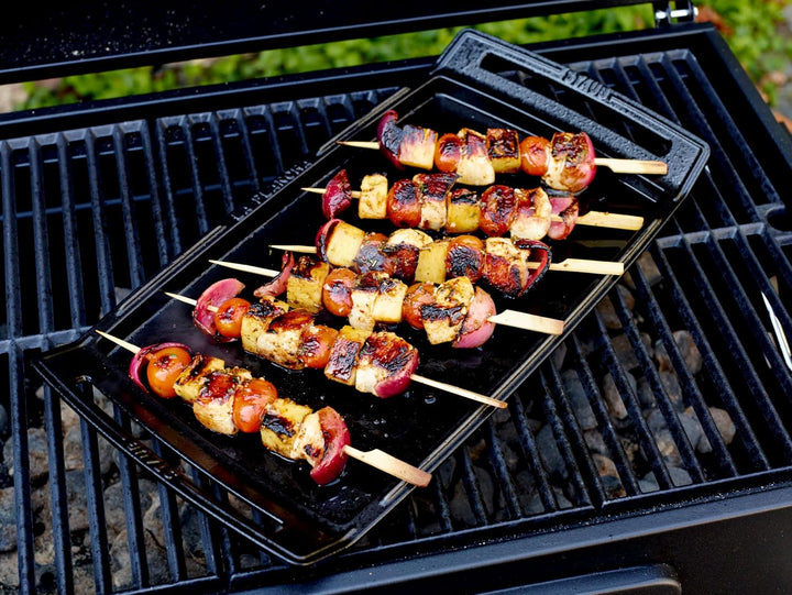 Staub 1003954 Plancha, Induktionsgeeignet, Gusseisen, Schwarz, 38 cm, 47.3 x 25 x 4.2 cm, 1 Einheite