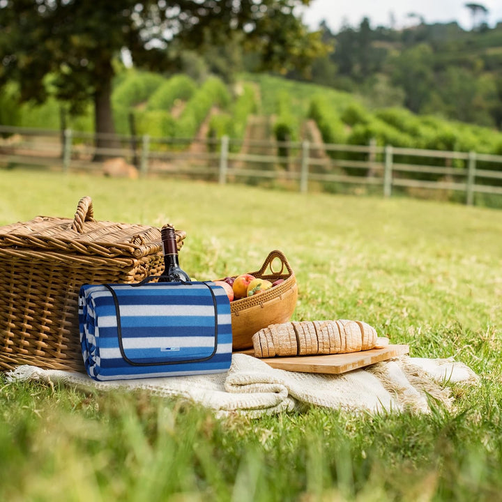 Relaxdays XXL Picknickdecke, 200x300 cm, isoliert, wasserdicht, gestreifte Fleece Stranddecke, Trage