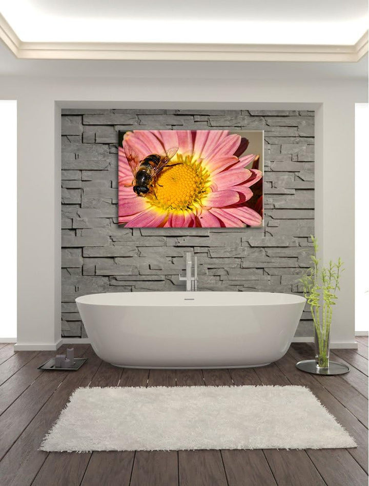 Pixxprint Biene auf Margarete auf Leinwand, XXL riesige Bilder fertig gerahmt mit Keilrahmen, Kunstd