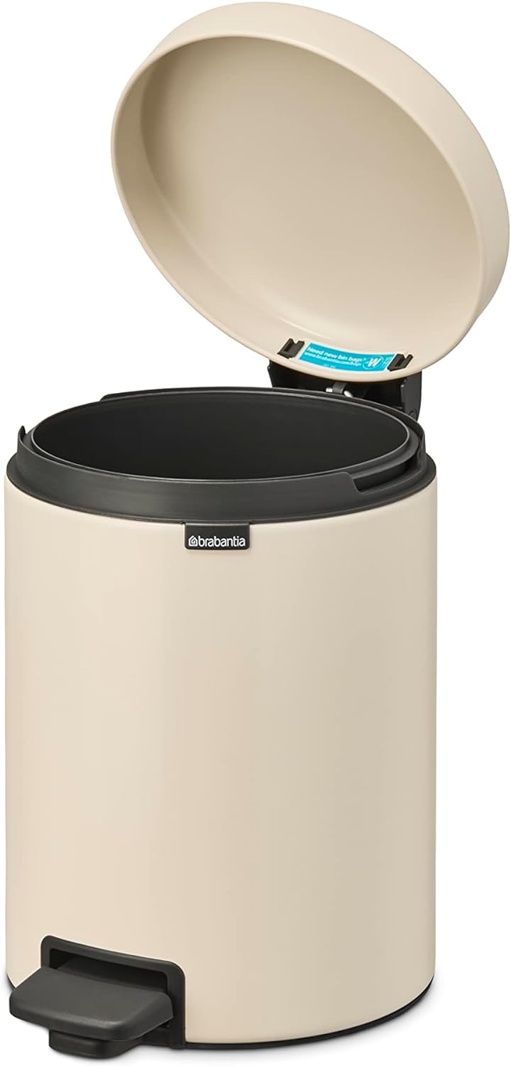 Brabantia - NewIcon Treteimer 5L - Kleiner Abfalleimer für Bad oder Toilette - Sanft Schliessender D
